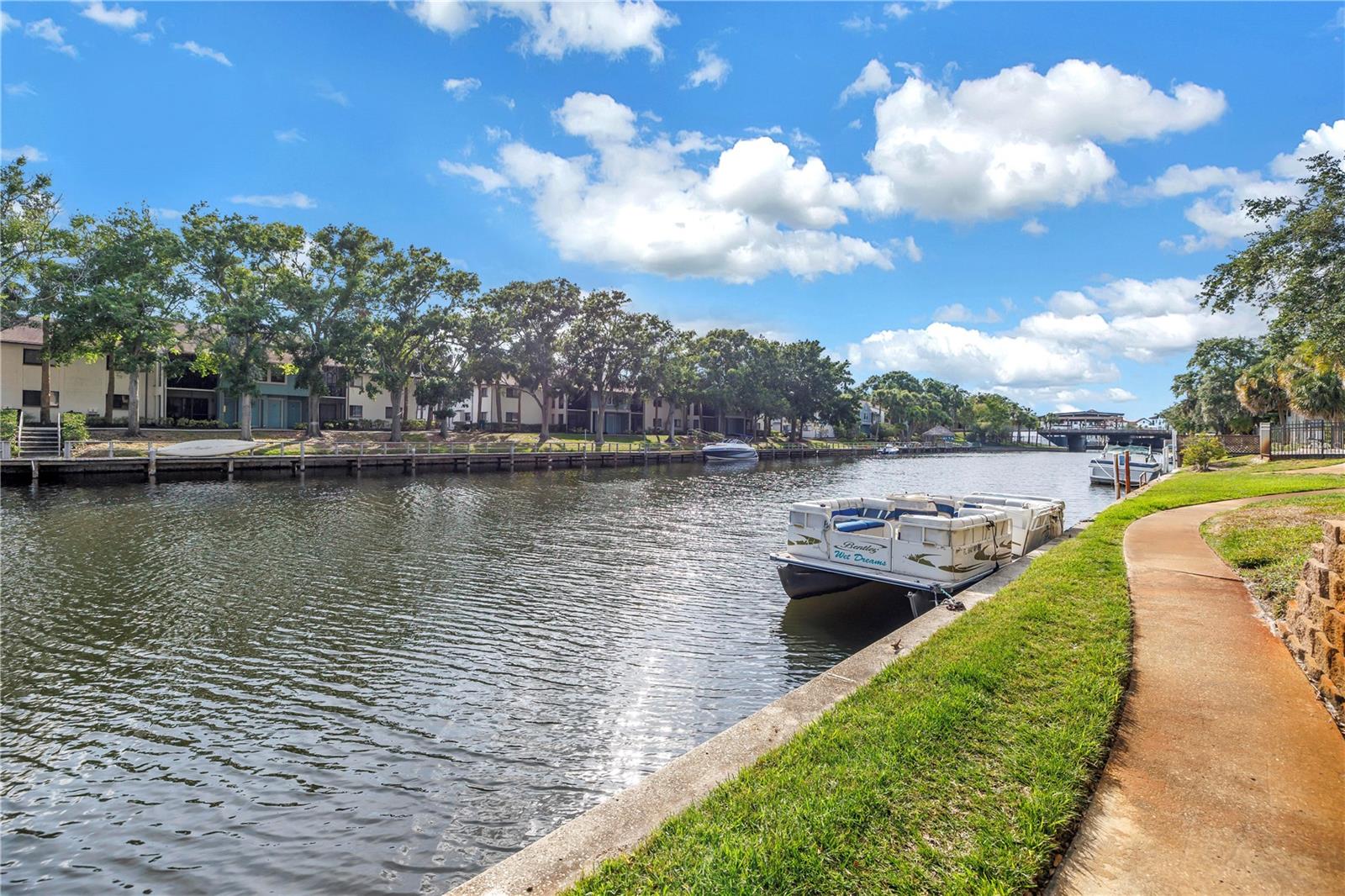 Details for 6309 Newtown Circle 9b2, TAMPA, FL 33615