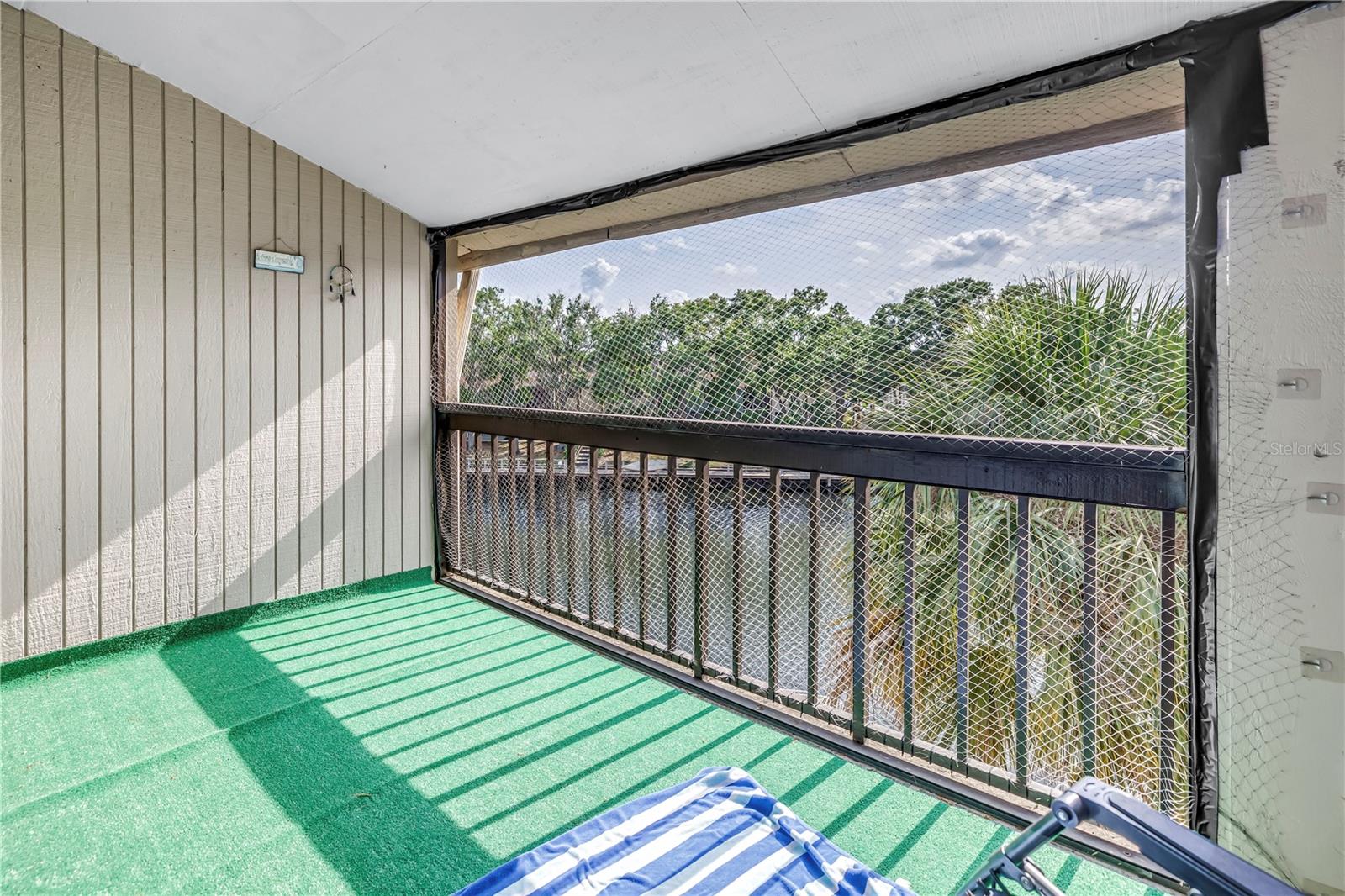 Image 28 of 37 For 6309 Newtown Circle 9b2
