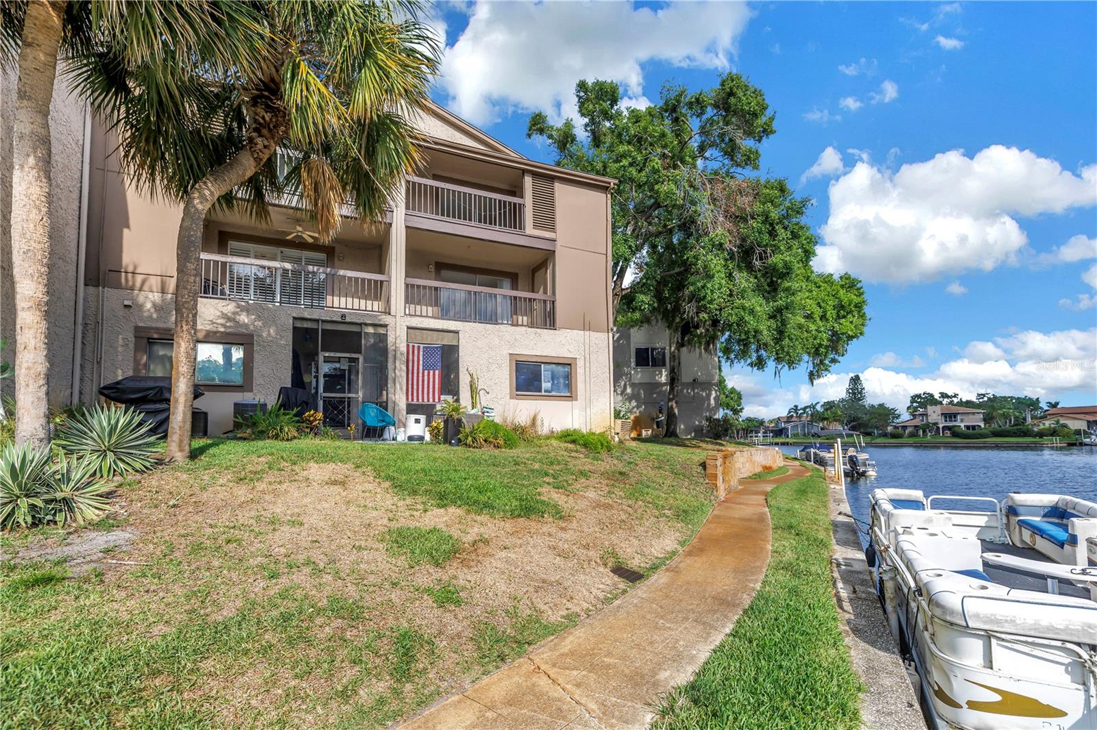 Image 6 of 37 For 6309 Newtown Circle 9b2
