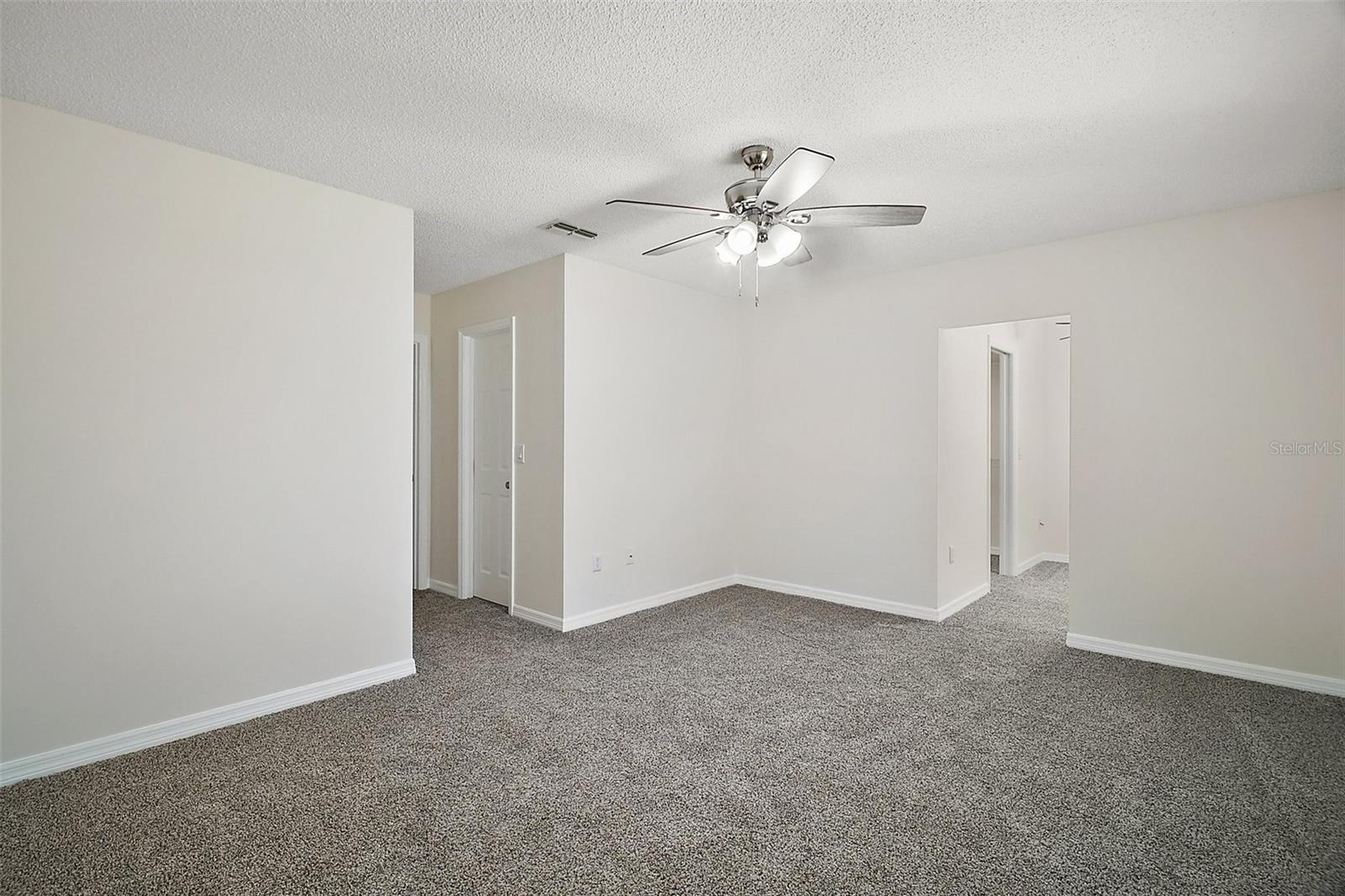 Image 15 of 30 For 9755 176th Street