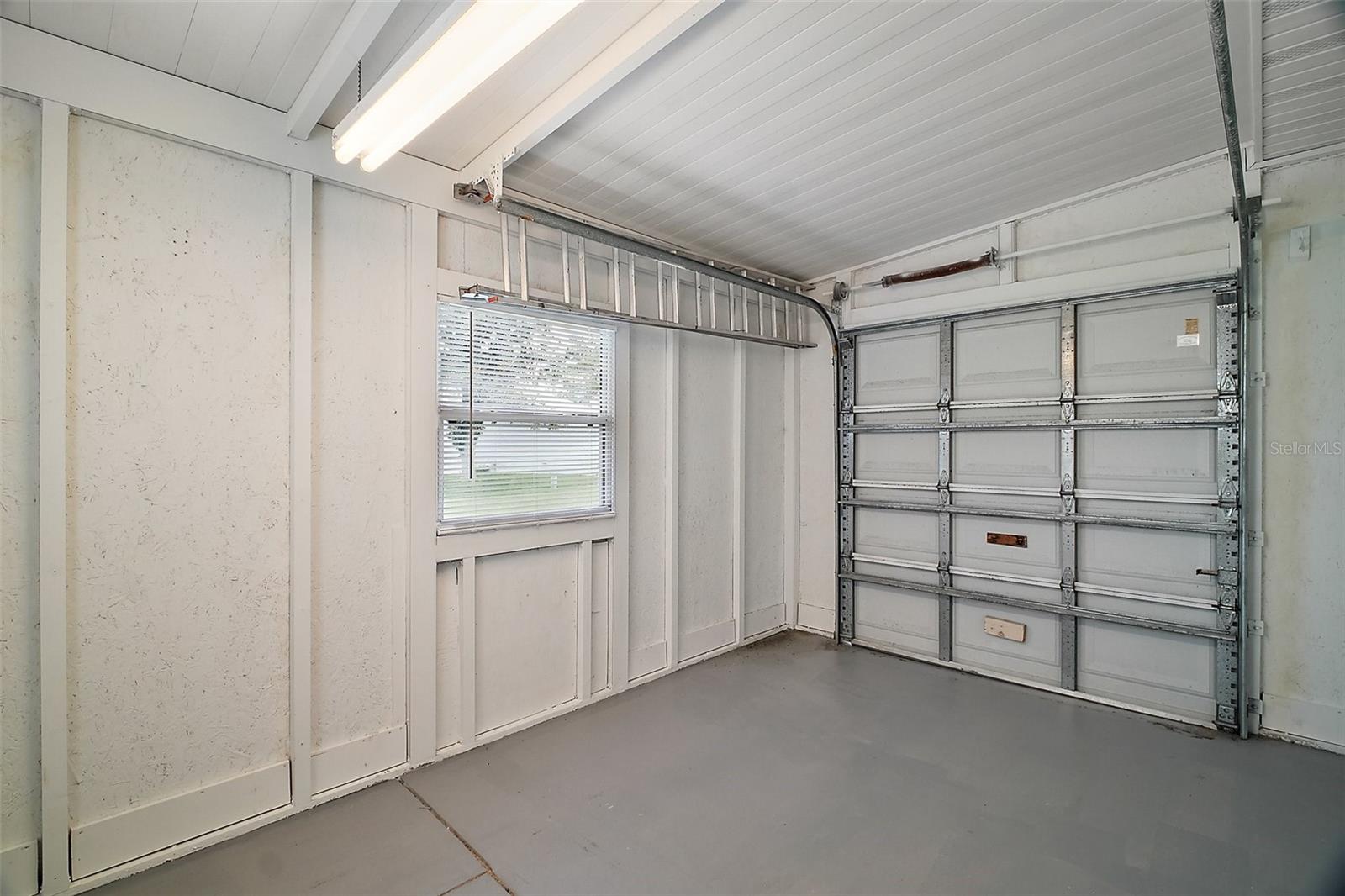 Image 25 of 30 For 9755 176th Street