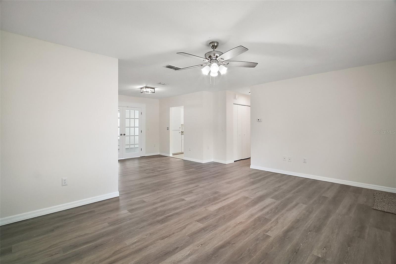 Image 7 of 30 For 9755 176th Street