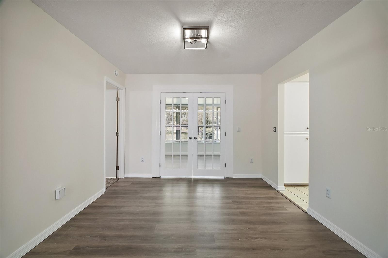 Image 8 of 30 For 9755 176th Street