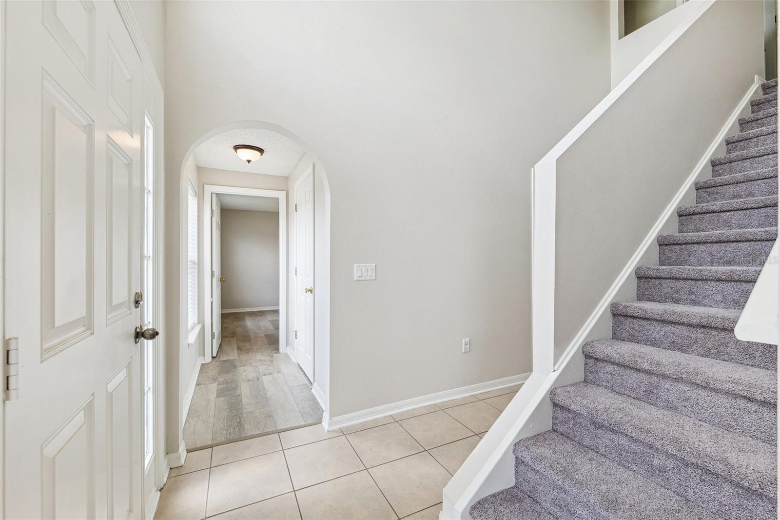 Image 4 of 50 For 12470 Elgin Boulevard