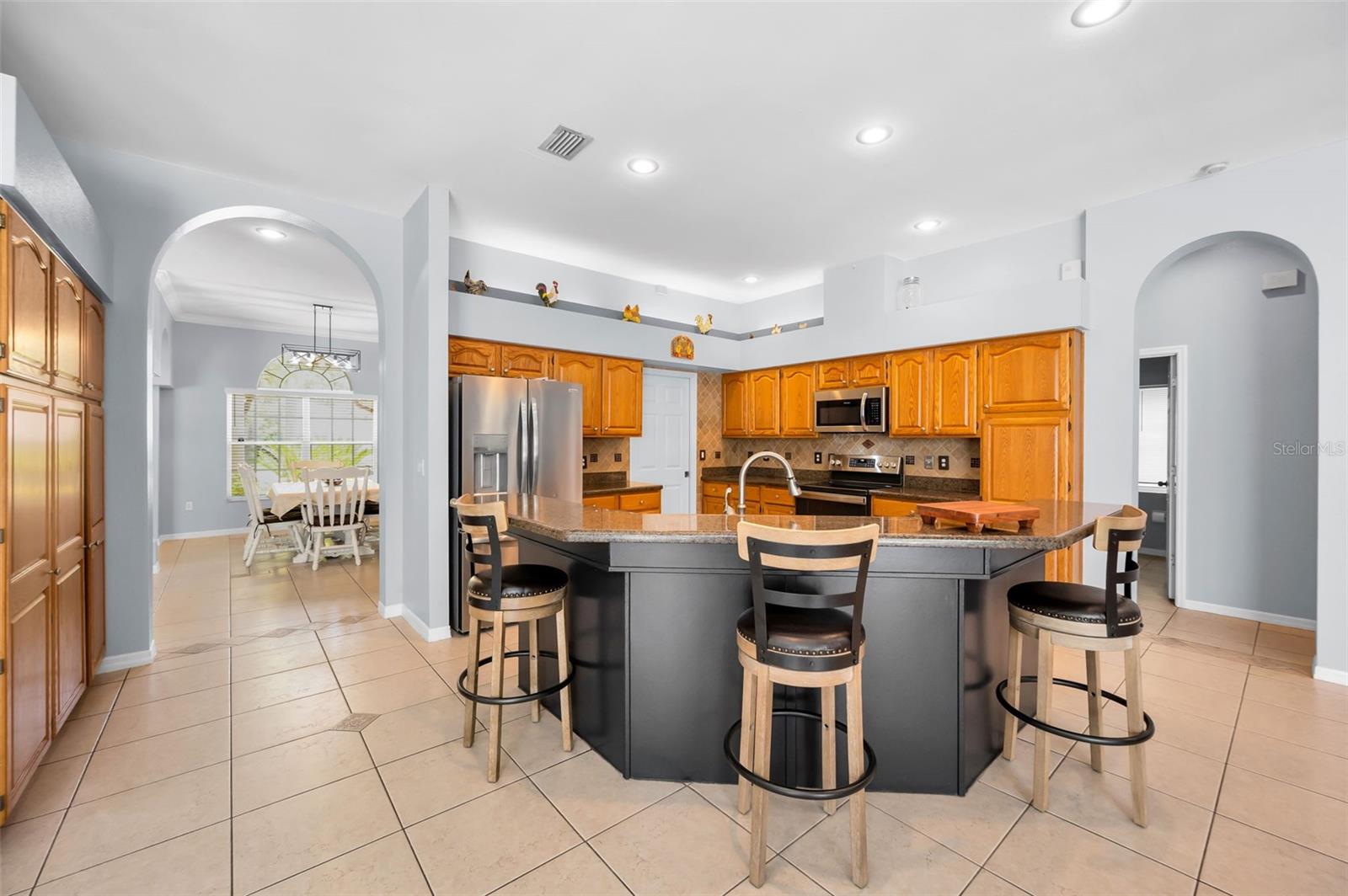 Image 11 of 100 For 1516 Lake Woodlands Parkway