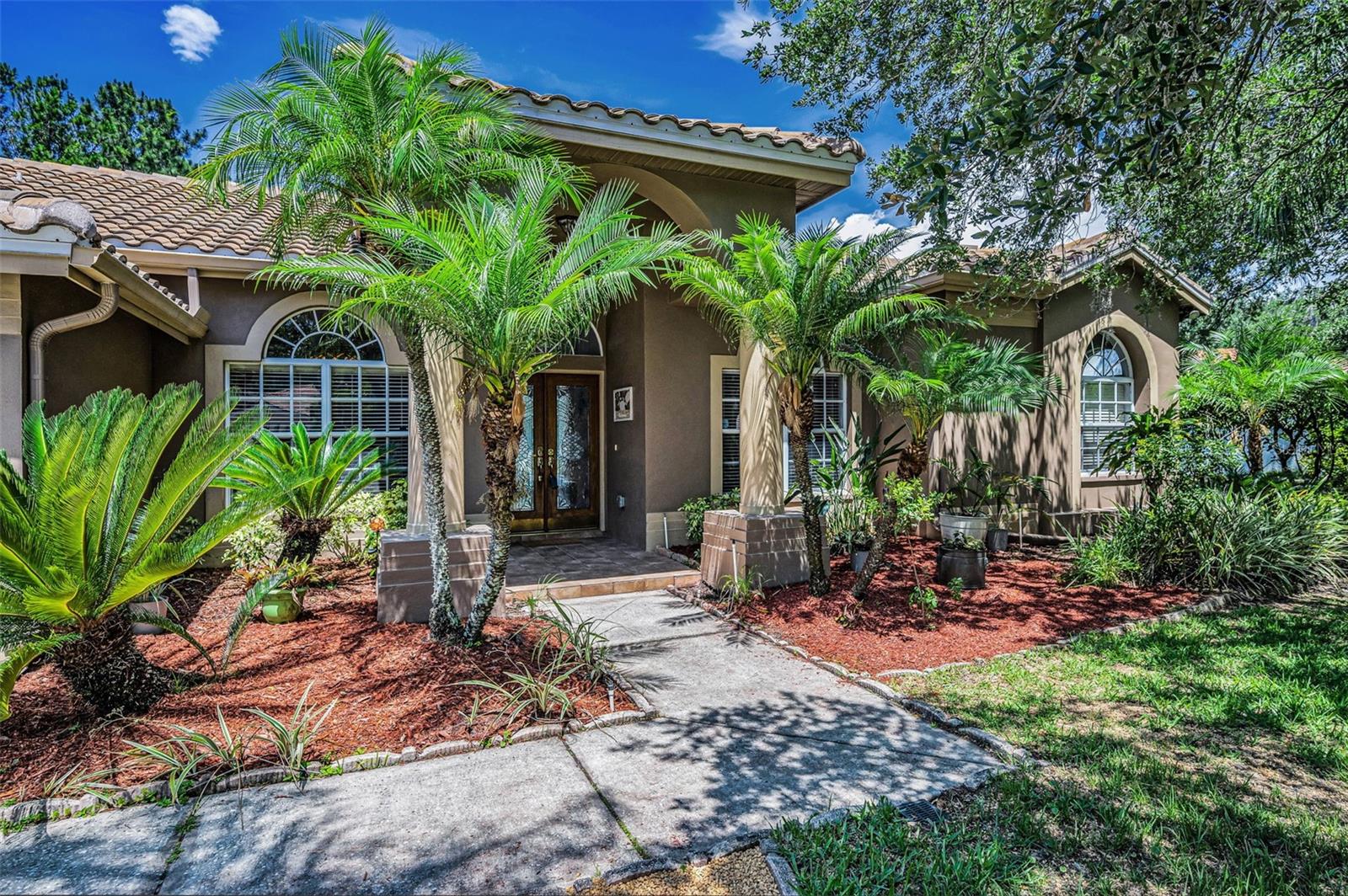 Image 3 of 100 For 1516 Lake Woodlands Parkway