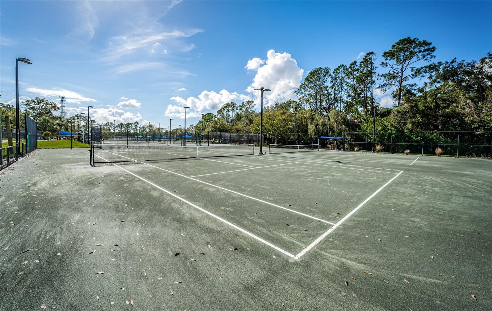 Image 95 of 100 For 1516 Lake Woodlands Parkway