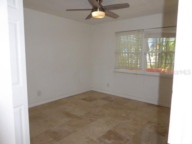 Image 32 of 40 For 12055 4th Street E