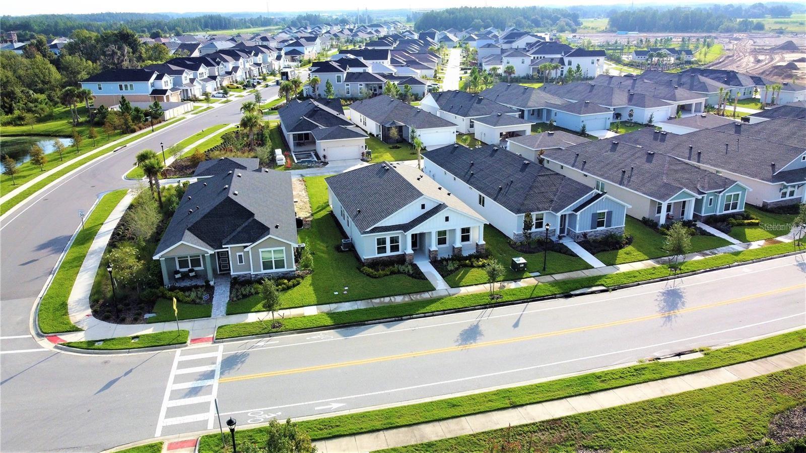 Image 13 of 61 For 28547 Hillcrest Valley Boulevard