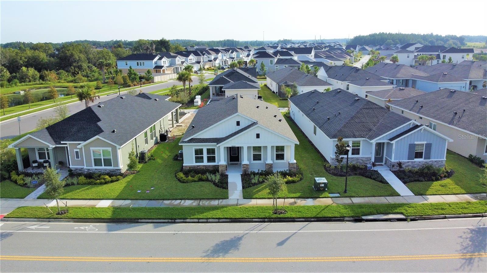 Image 14 of 61 For 28547 Hillcrest Valley Boulevard