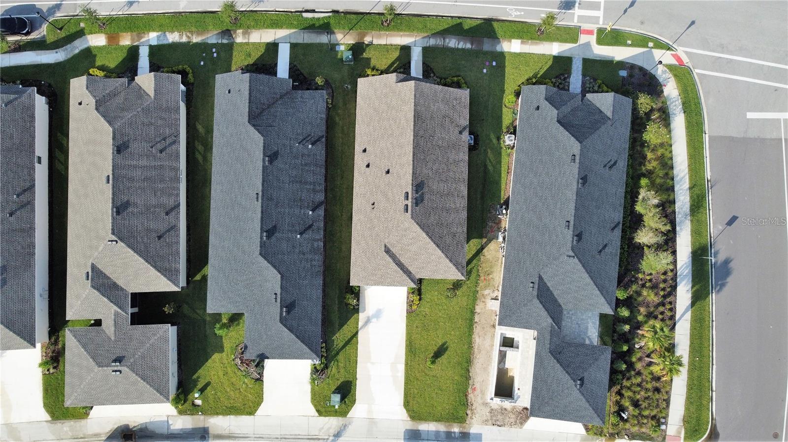 Image 15 of 61 For 28547 Hillcrest Valley Boulevard