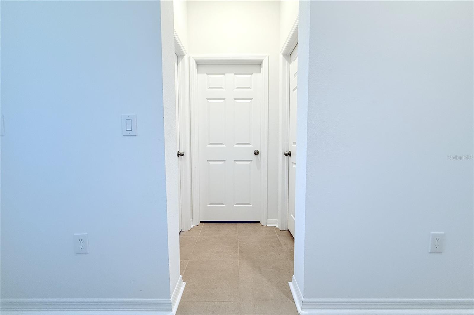 Image 23 of 61 For 28547 Hillcrest Valley Boulevard