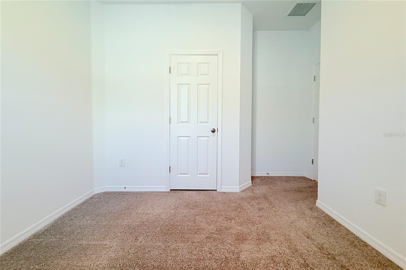 Image 28 of 61 For 28547 Hillcrest Valley Boulevard