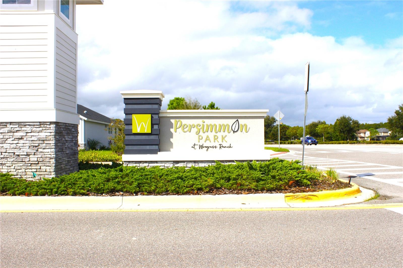 Image 38 of 61 For 28547 Hillcrest Valley Boulevard