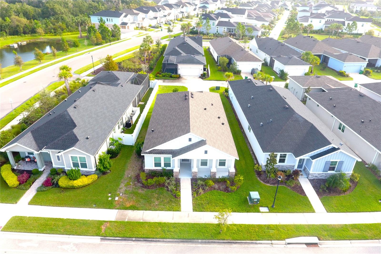 Image 39 of 61 For 28547 Hillcrest Valley Boulevard