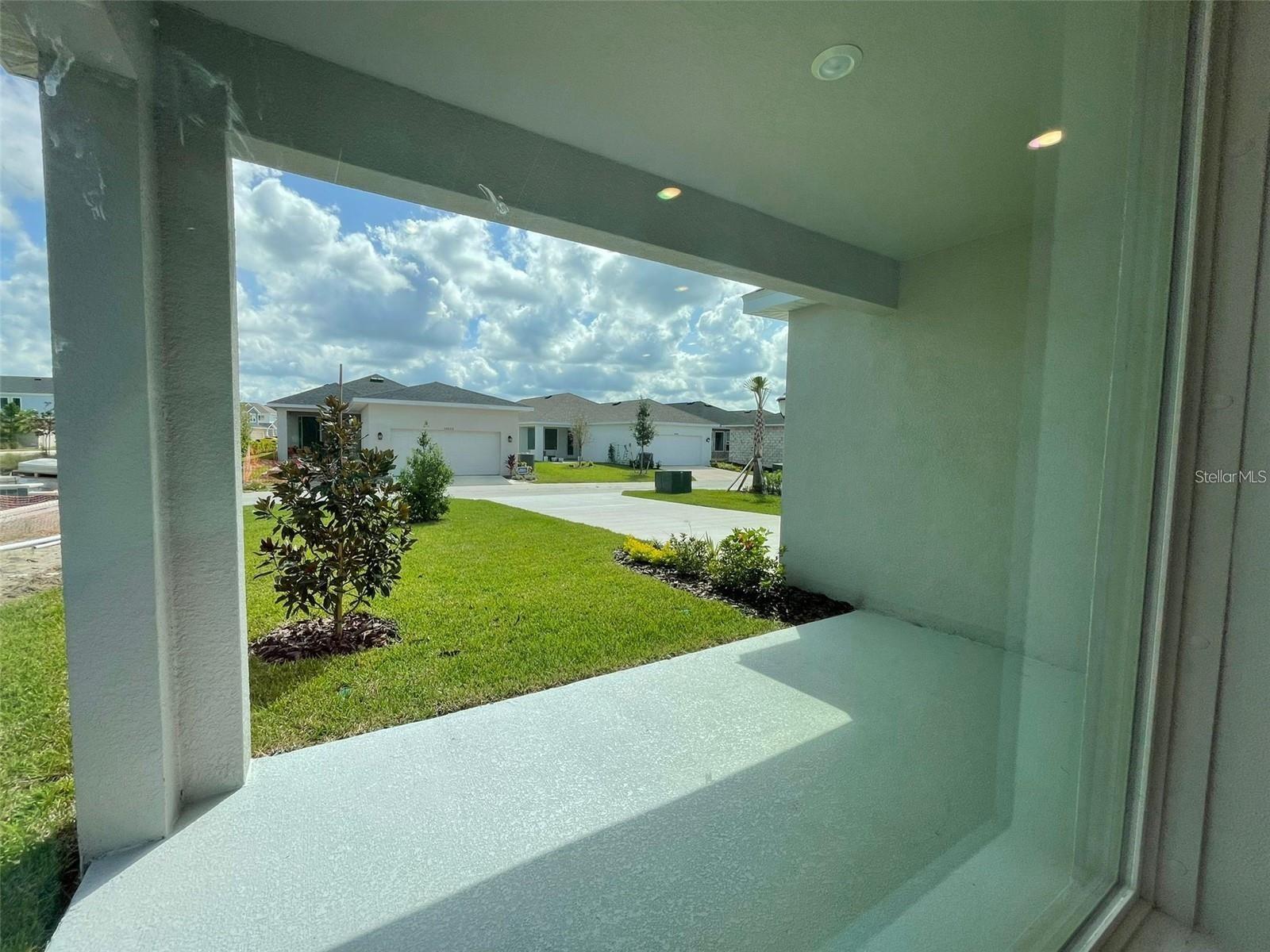 Image 5 of 61 For 28547 Hillcrest Valley Boulevard