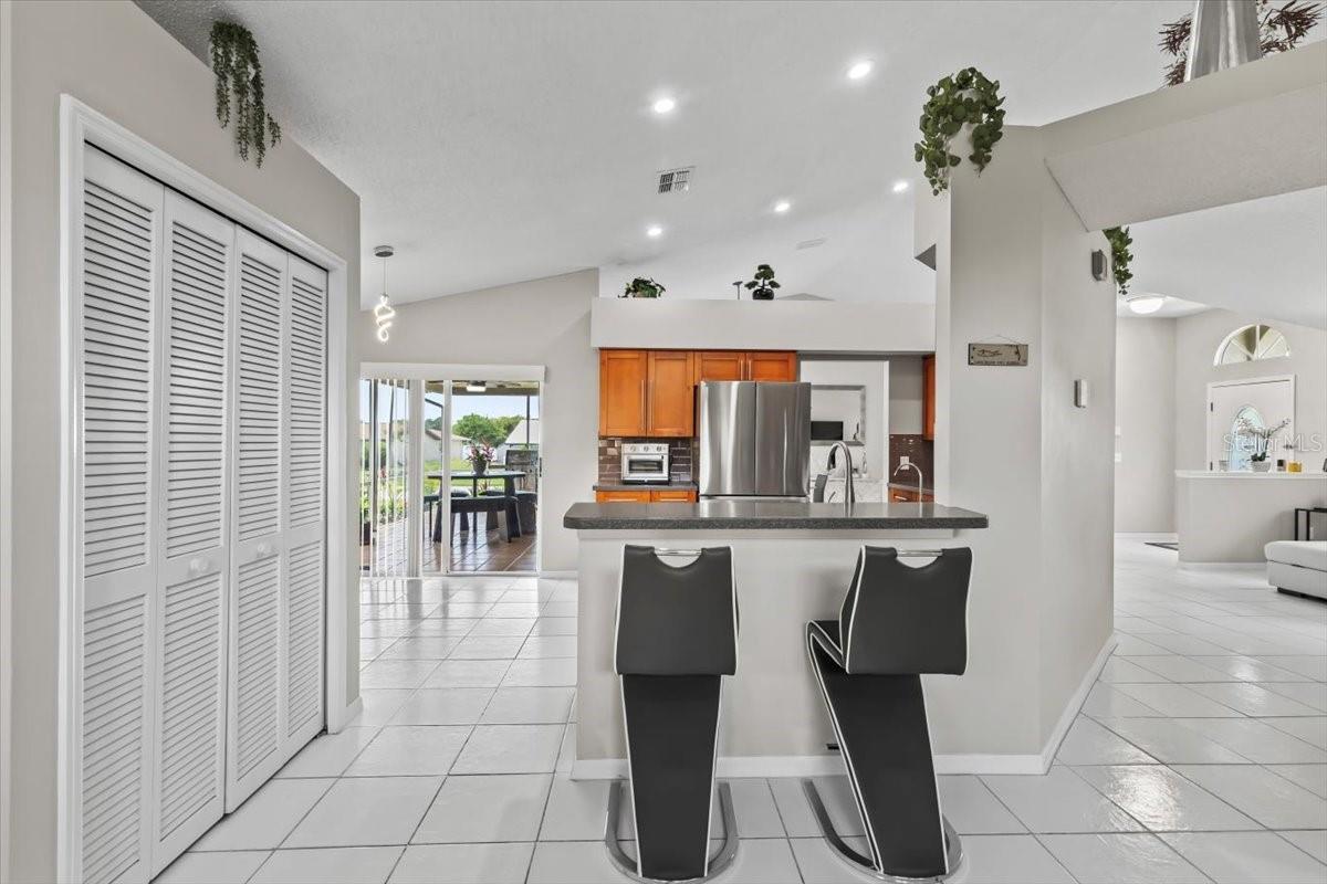 Image 20 of 89 For 22852 Fern Court