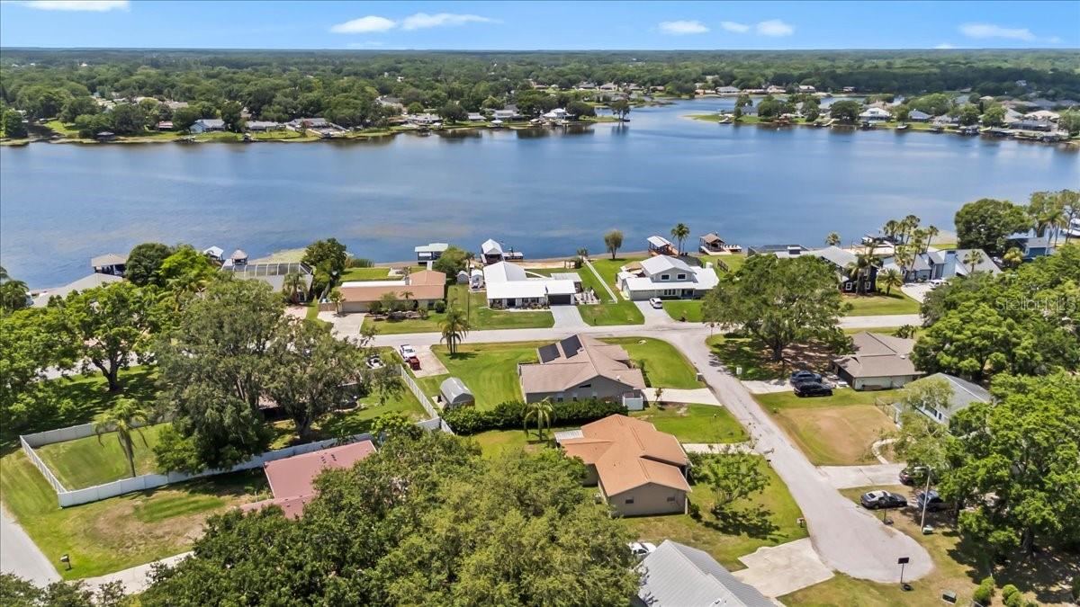 Image 52 of 89 For 22852 Fern Court