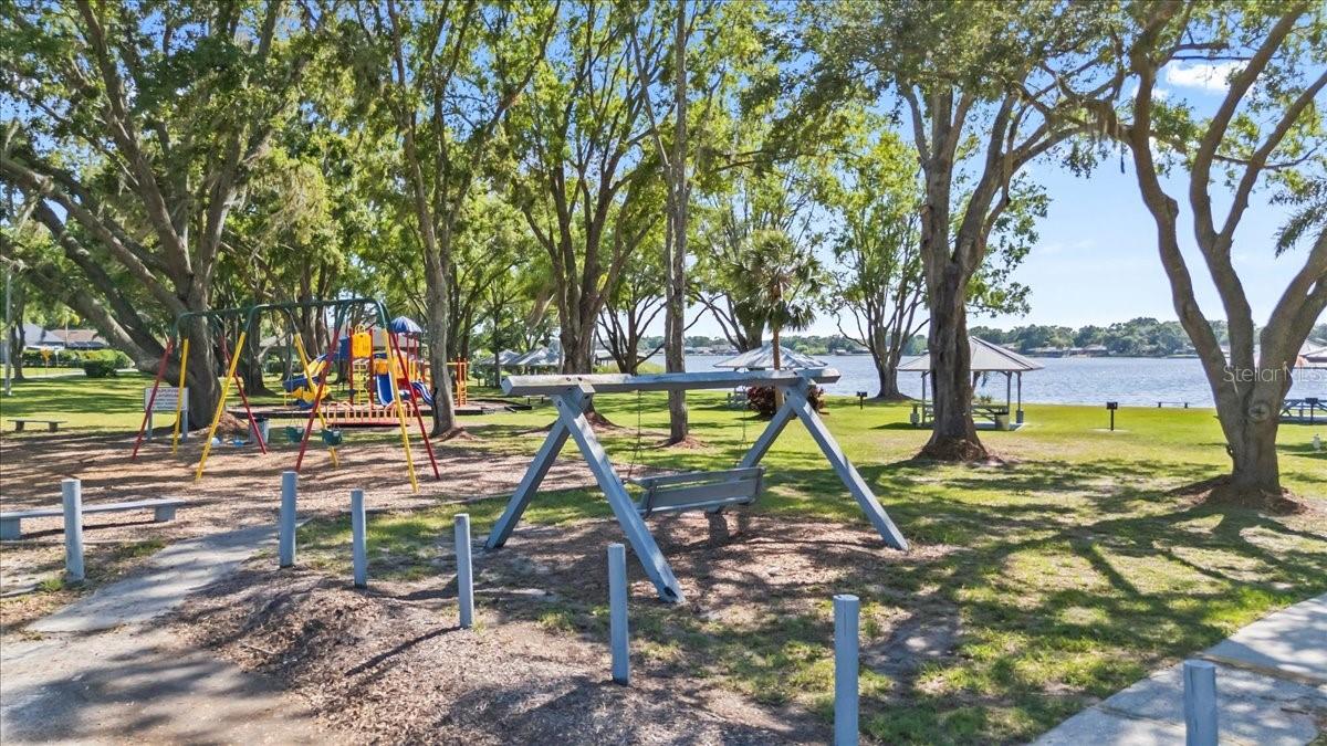 Image 89 of 89 For 22852 Fern Court