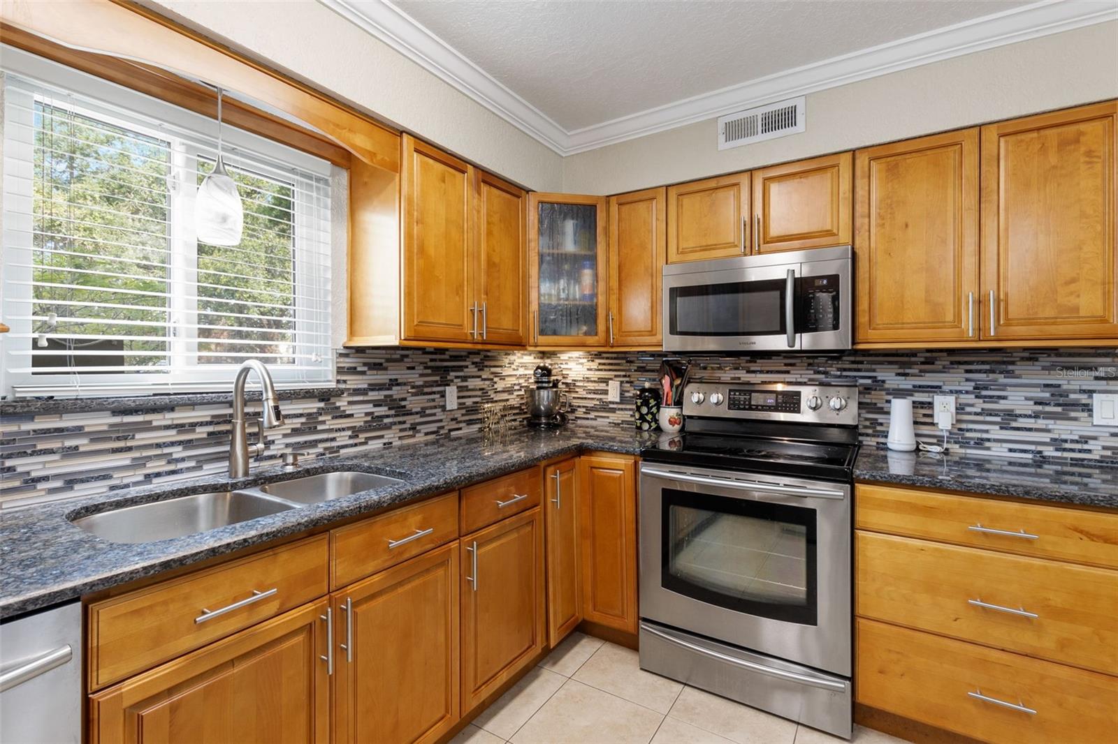 Image 10 of 33 For 4032 Cortez Drive A