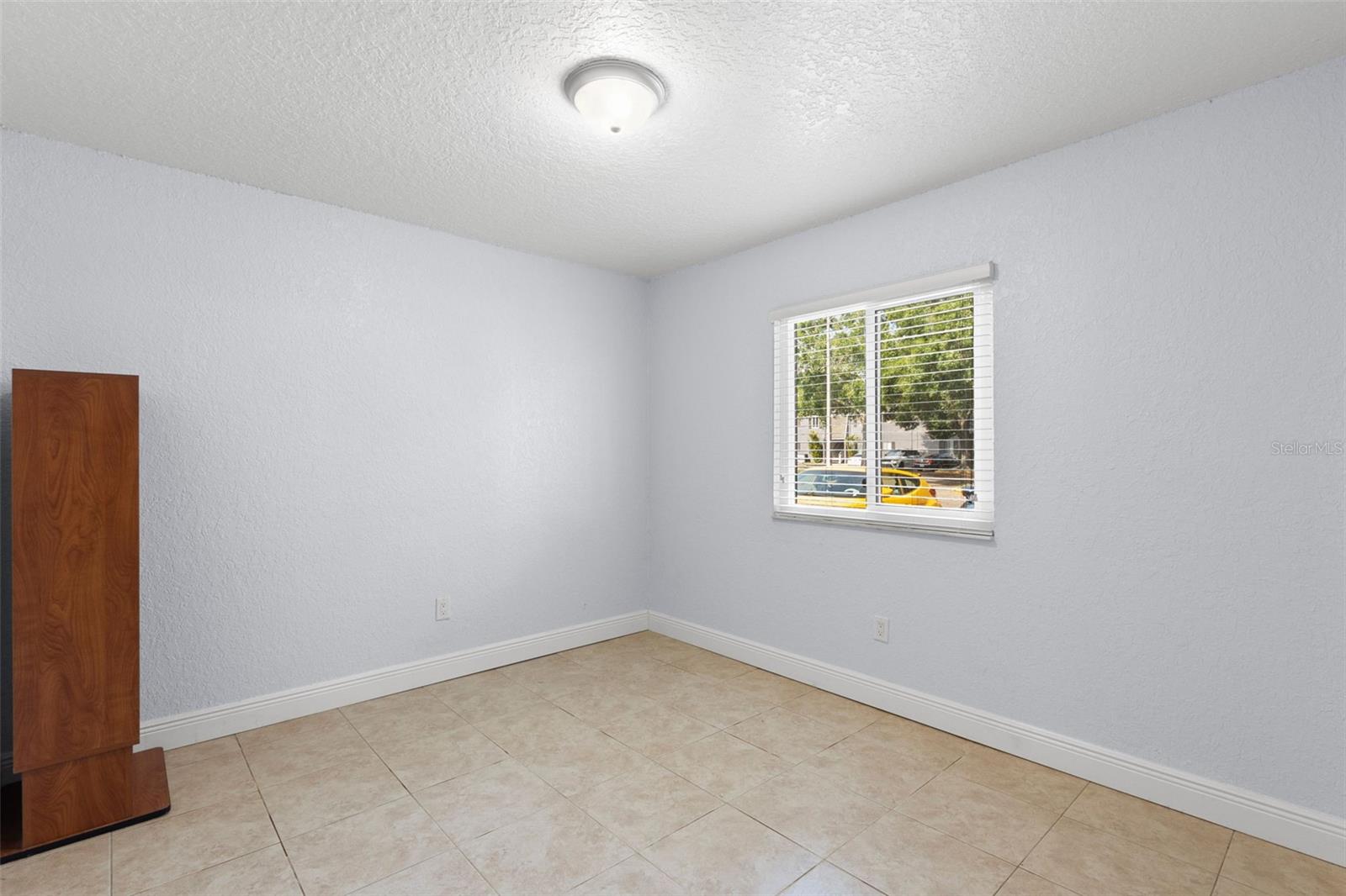 Image 19 of 33 For 4032 Cortez Drive A