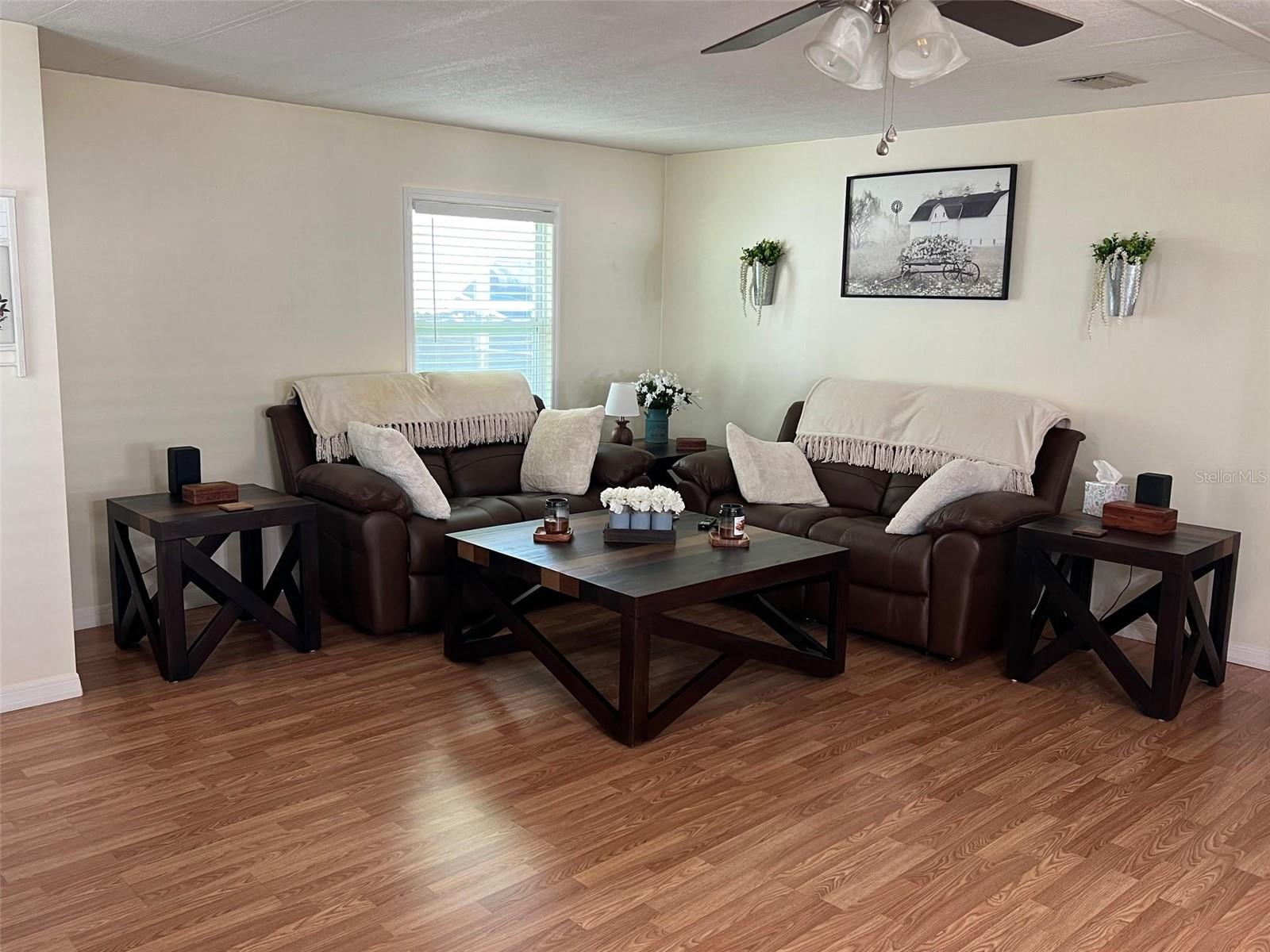 Image 12 of 31 For 758 Royal Palm Circle