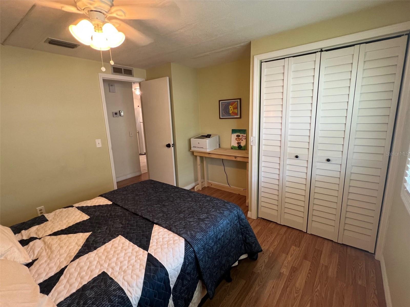 Image 26 of 31 For 758 Royal Palm Circle
