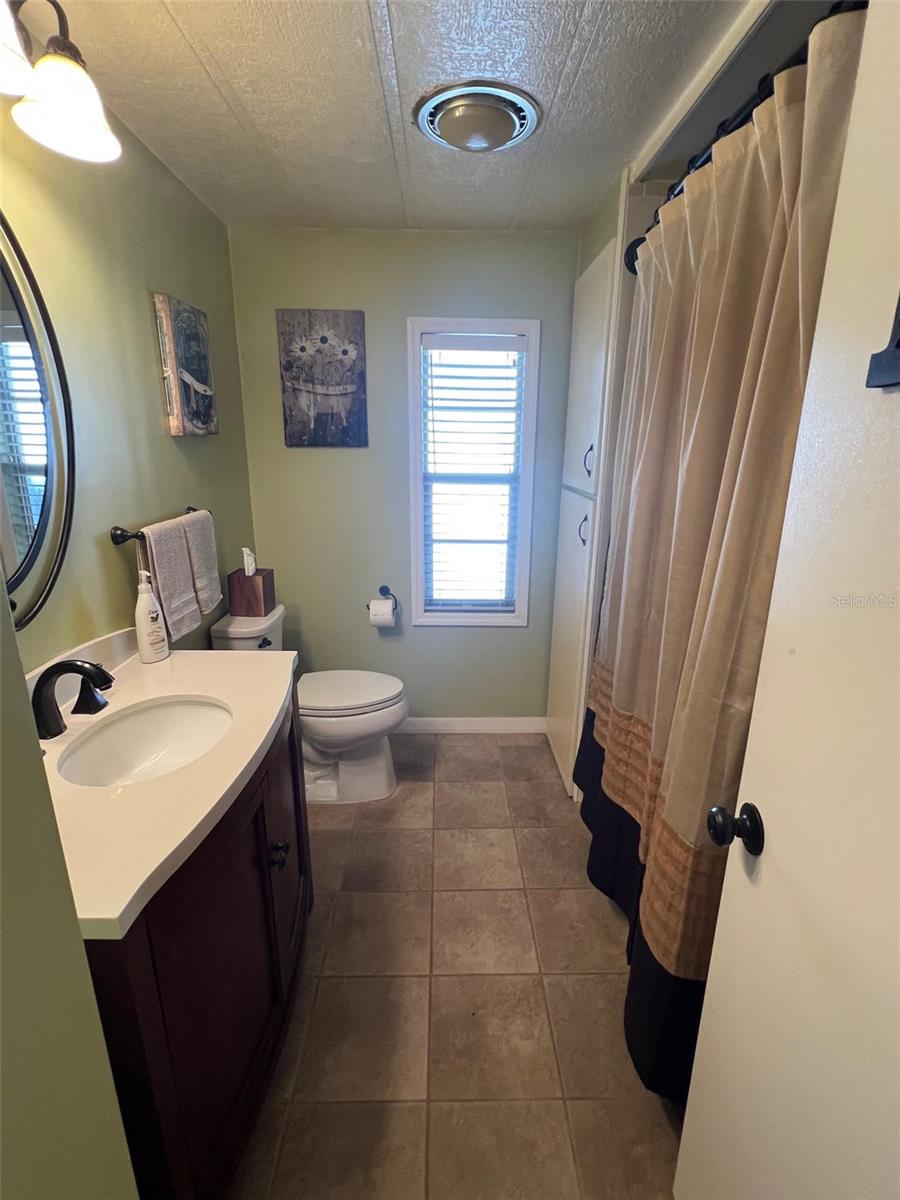 Image 27 of 31 For 758 Royal Palm Circle