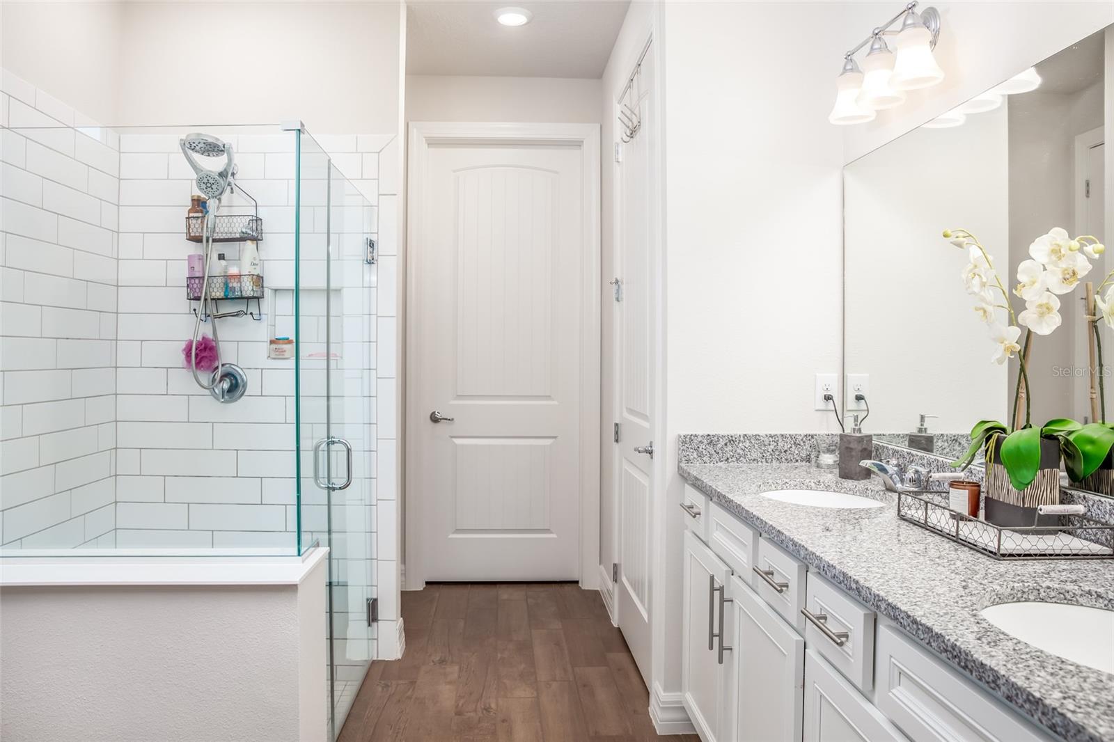 Image 18 of 25 For 13877 Carlow Park Drive