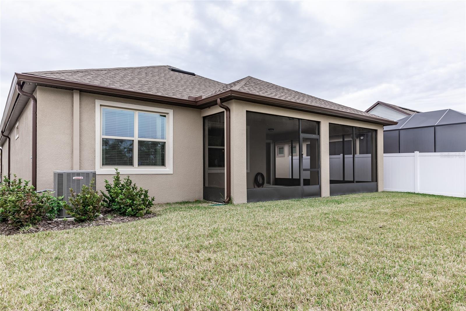 Image 23 of 25 For 13877 Carlow Park Drive