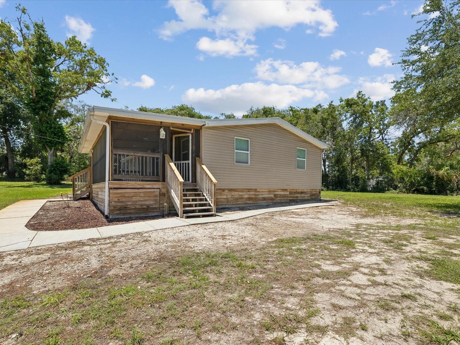 Image 32 of 46 For 10101 Shay Court