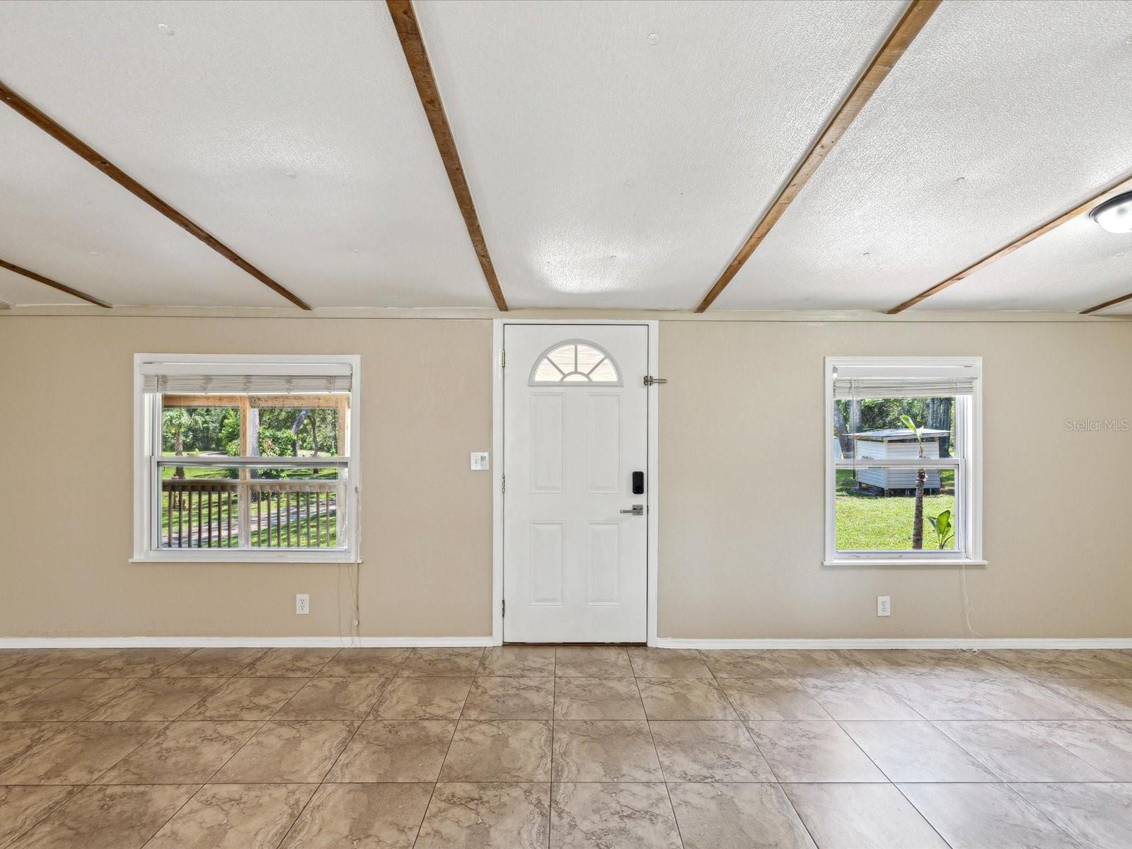 Image 5 of 46 For 10101 Shay Court