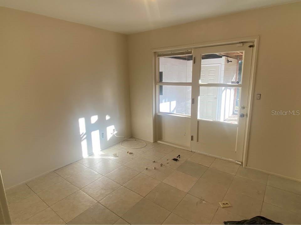 Image 12 of 13 For 560 73rd Avenue N
