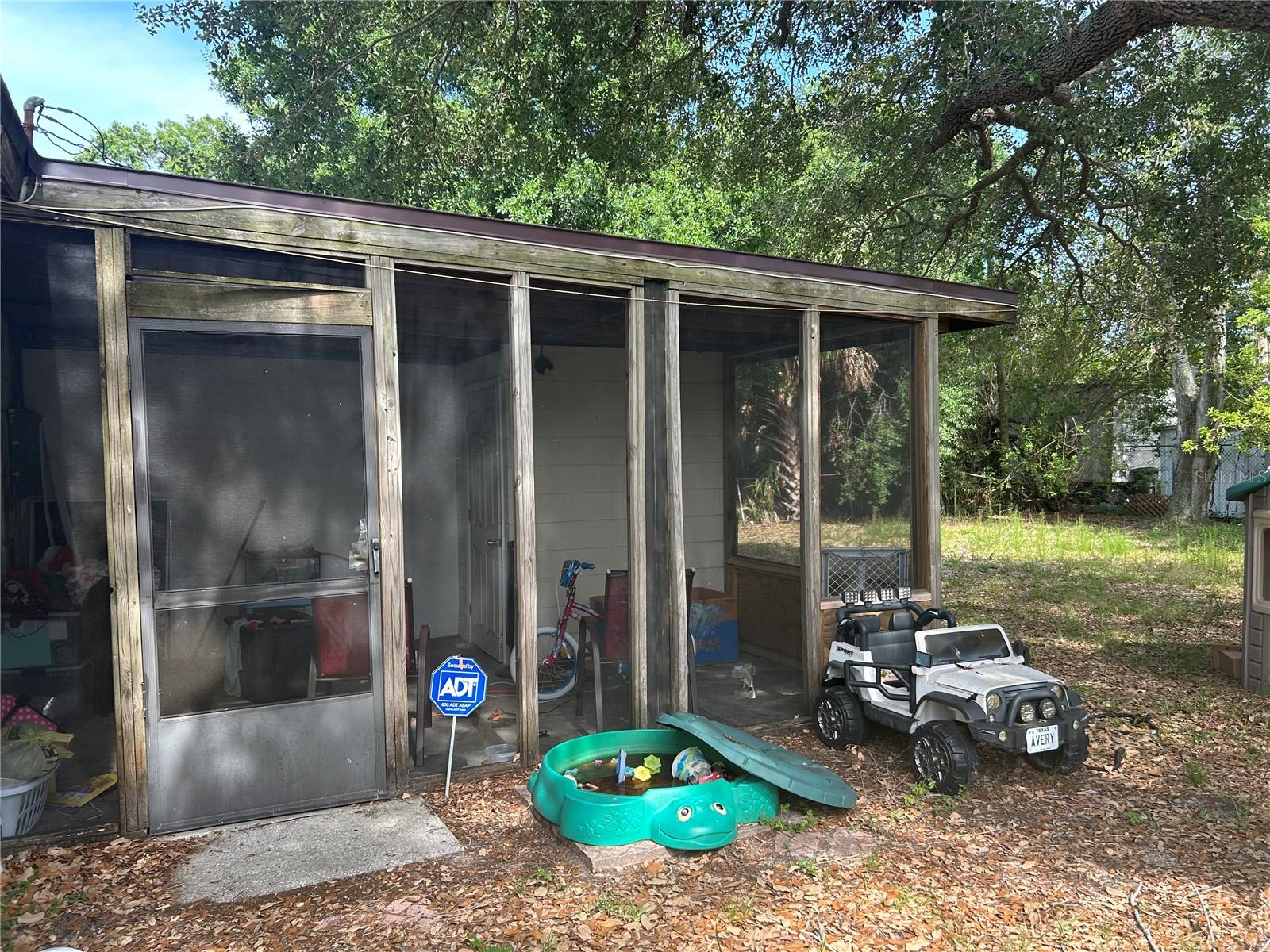 Image 5 of 13 For 560 73rd Avenue N