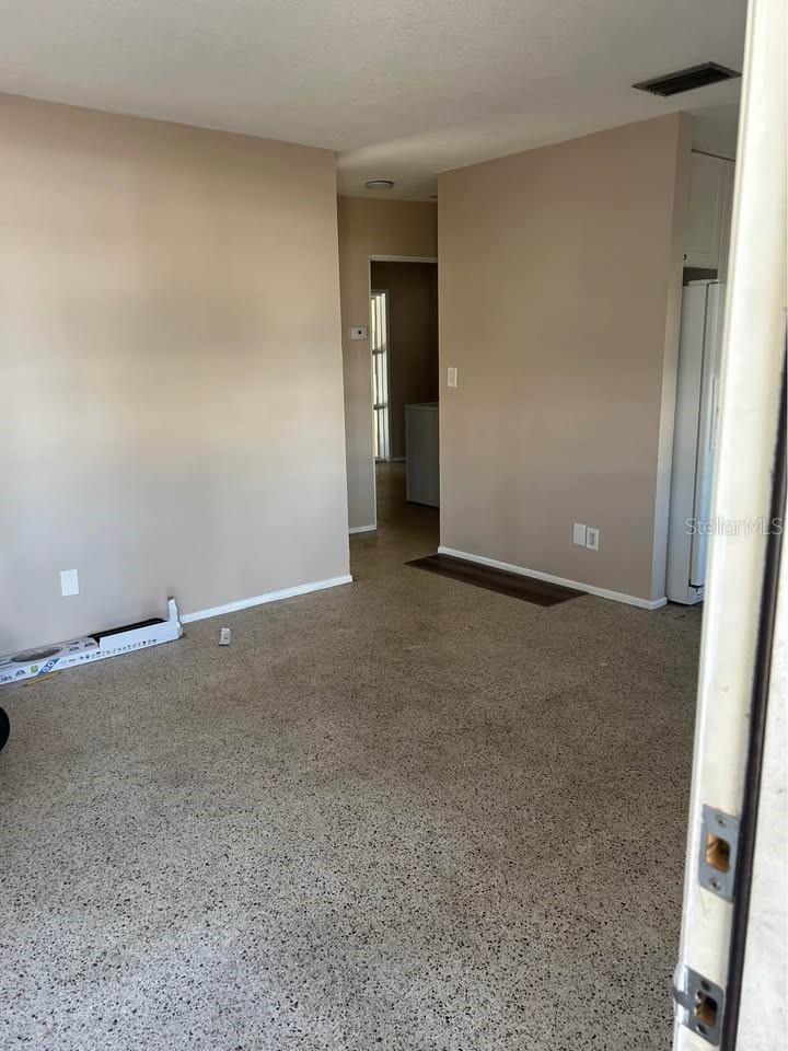 Image 8 of 13 For 560 73rd Avenue N