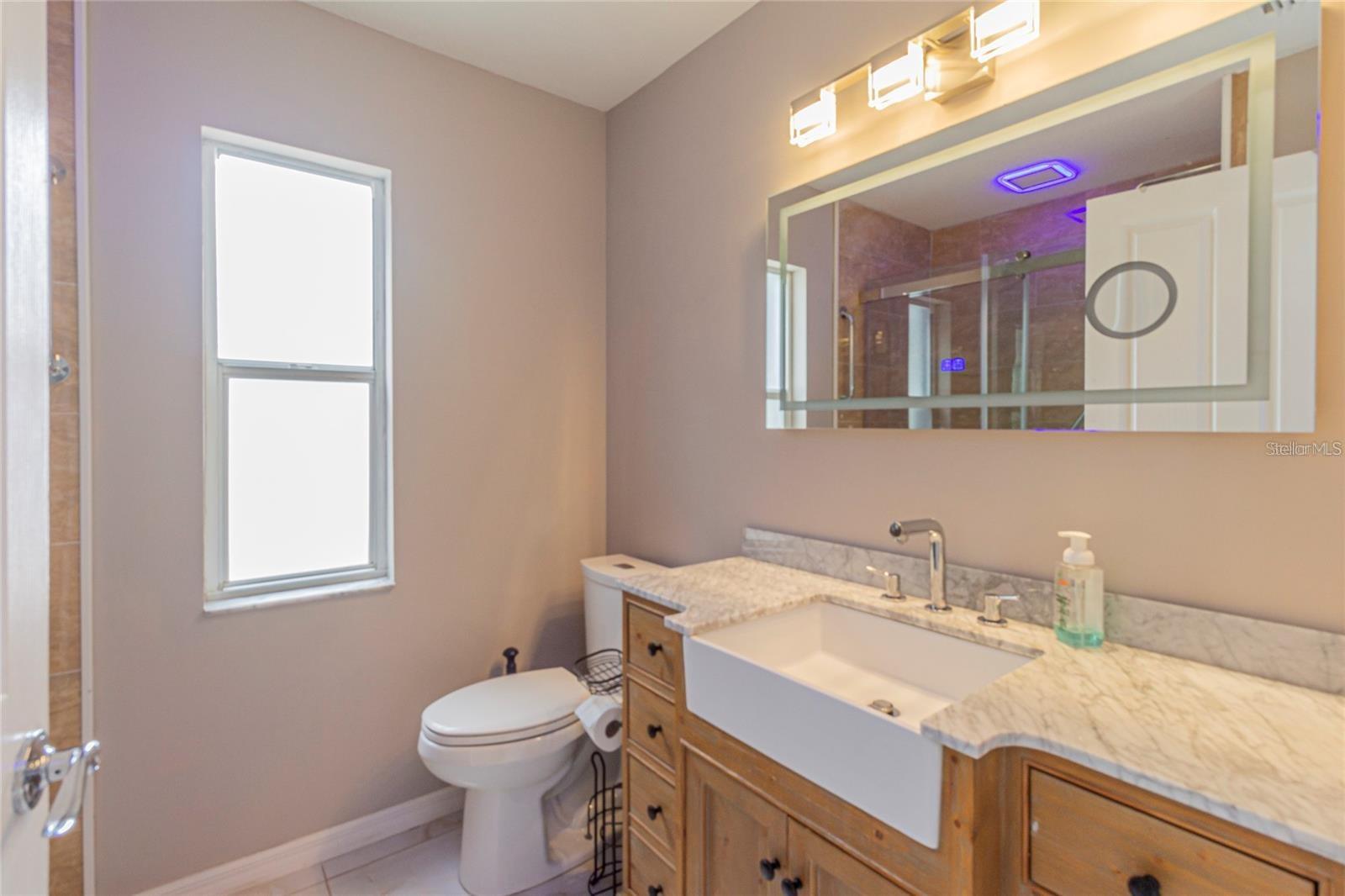 Image 17 of 27 For 17508 Isbell Lane