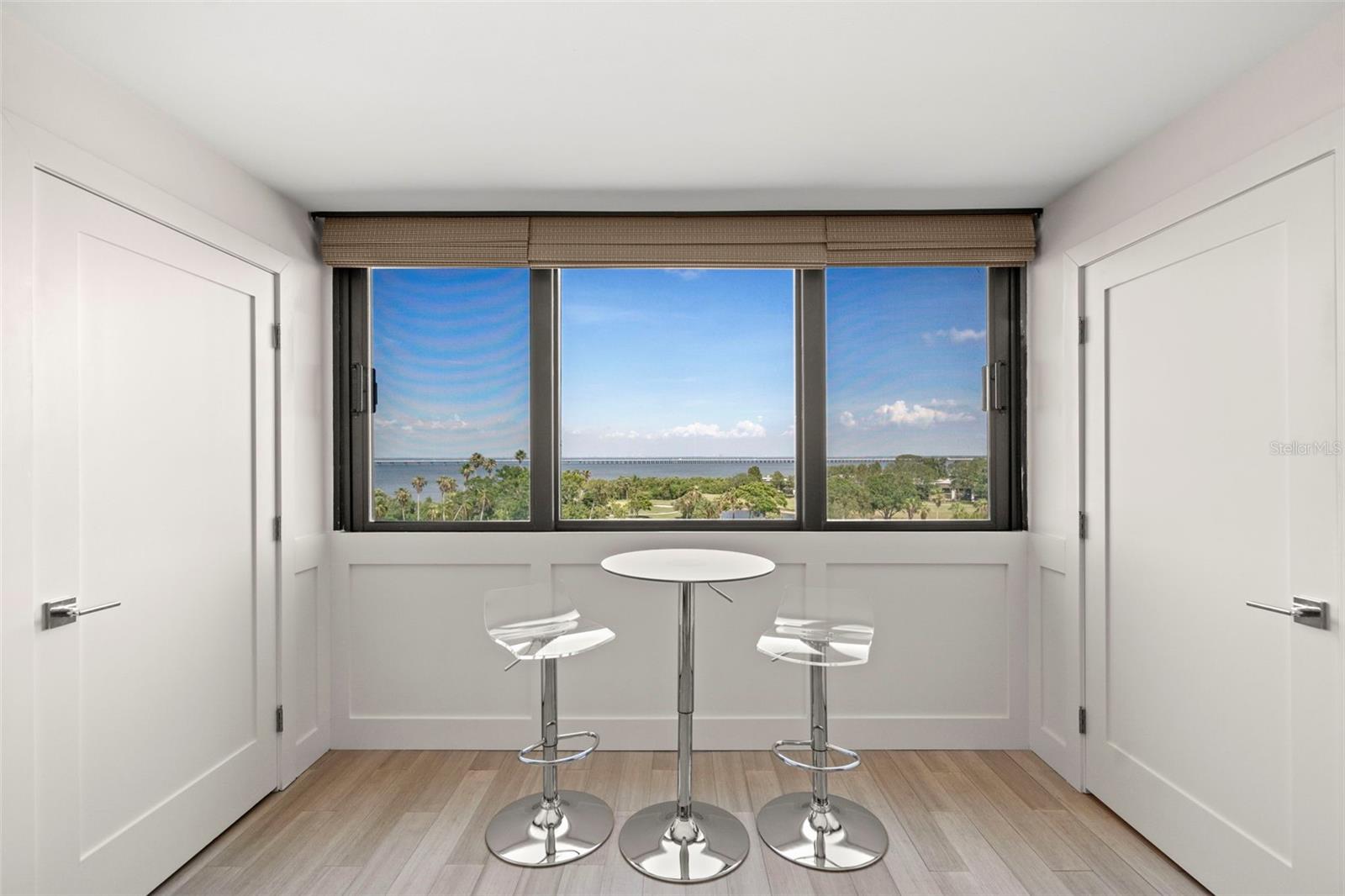 Image 11 of 25 For 2620 Cove Cay Drive 704