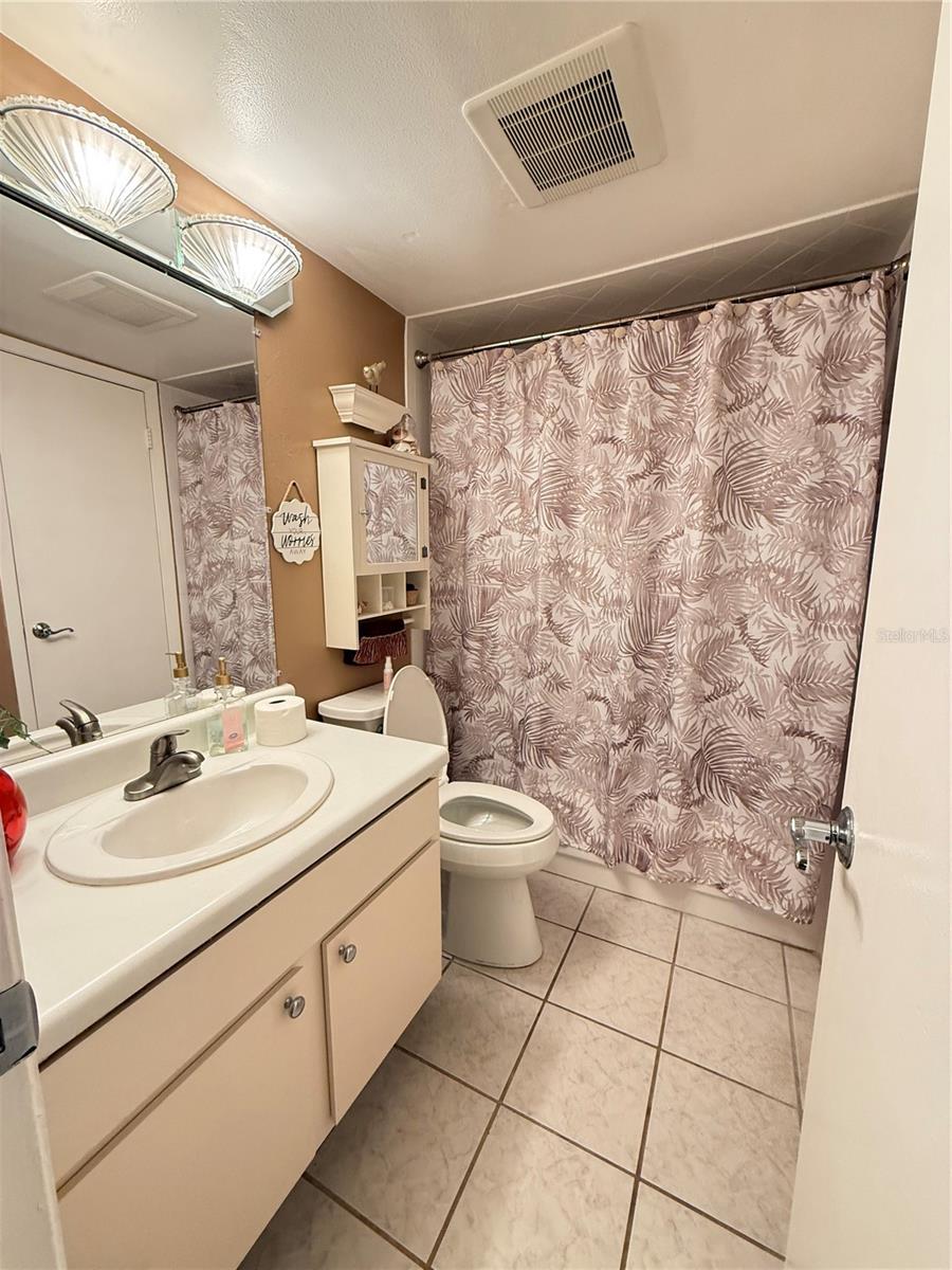 Image 23 of 35 For 2625 State Road 590  913