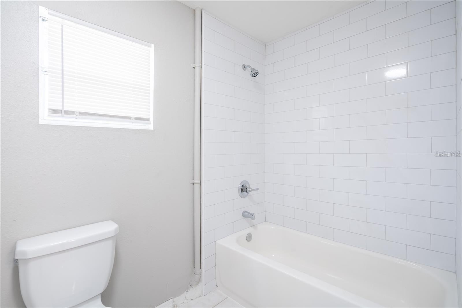 Image 10 of 46 For 2406 Clark Street
