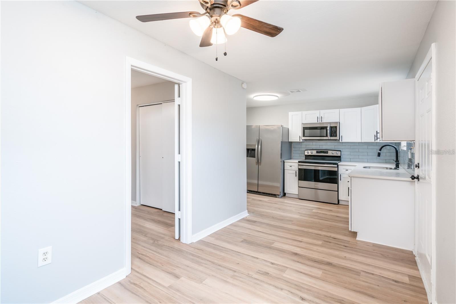 Image 12 of 46 For 2406 Clark Street