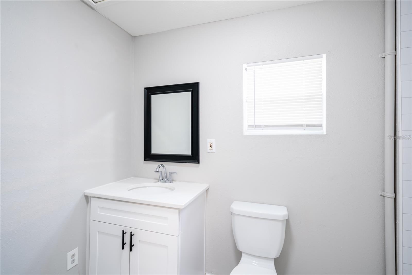 Image 9 of 46 For 2406 Clark Street