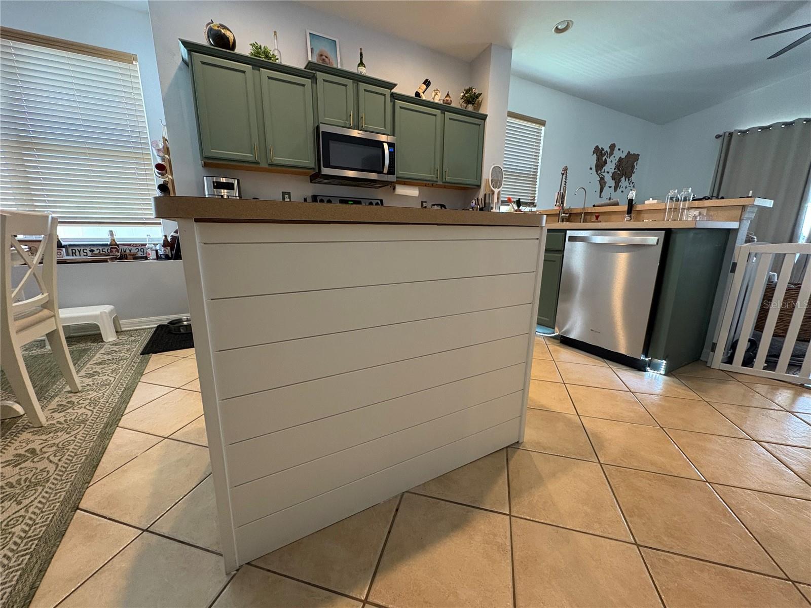 Image 10 of 28 For 8709 Sandy Plains Drive