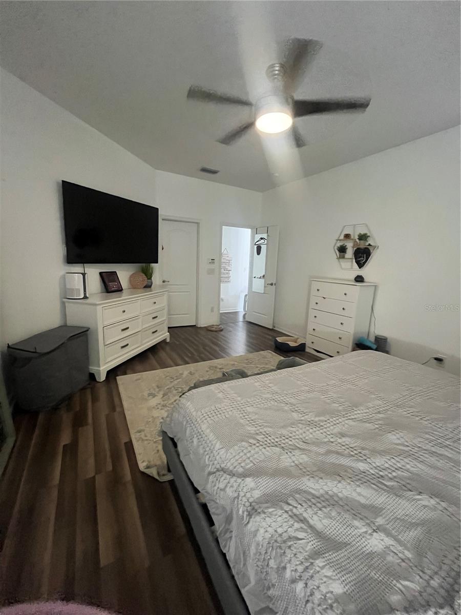 Image 14 of 28 For 8709 Sandy Plains Drive