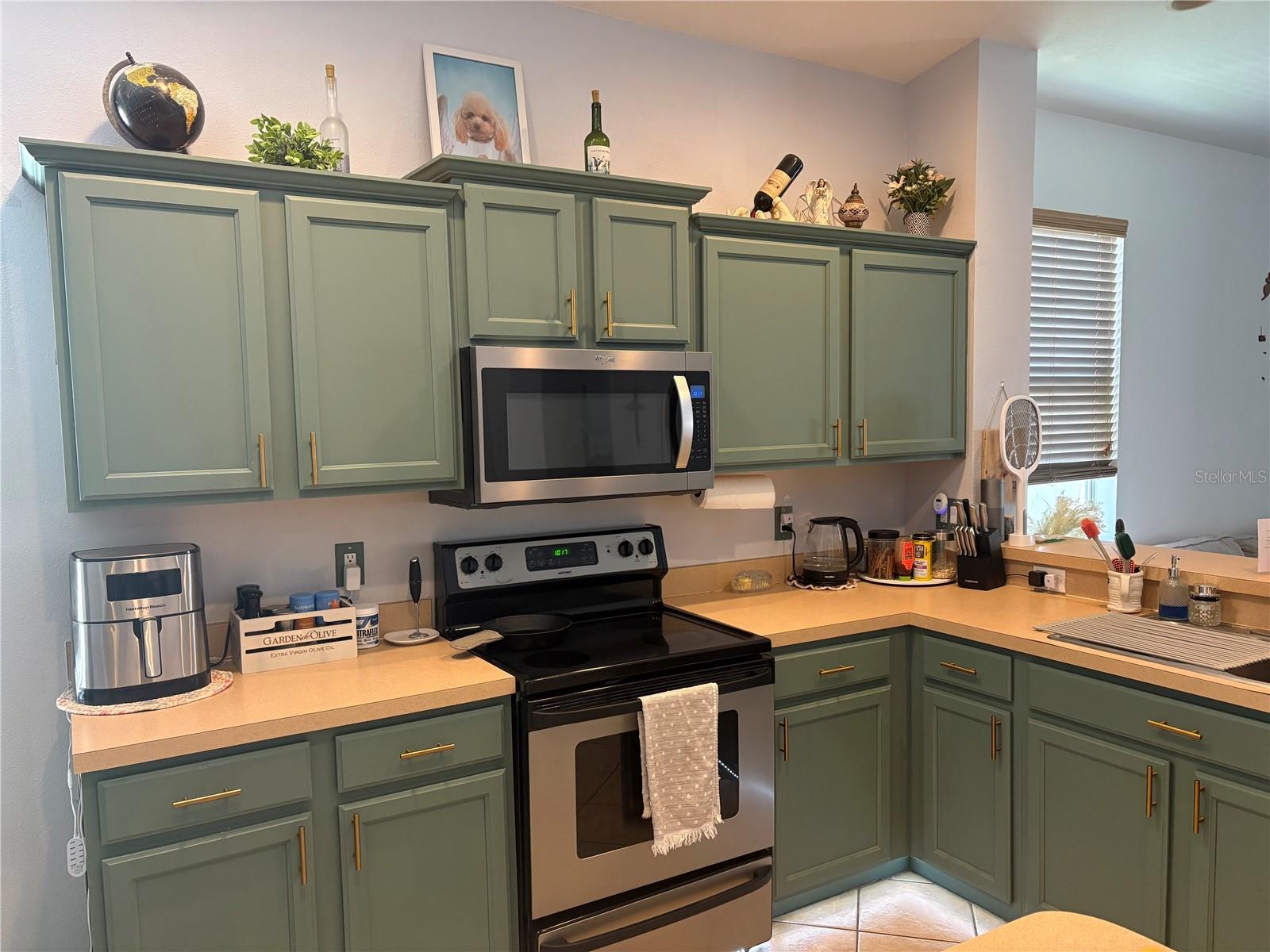 Image 9 of 28 For 8709 Sandy Plains Drive