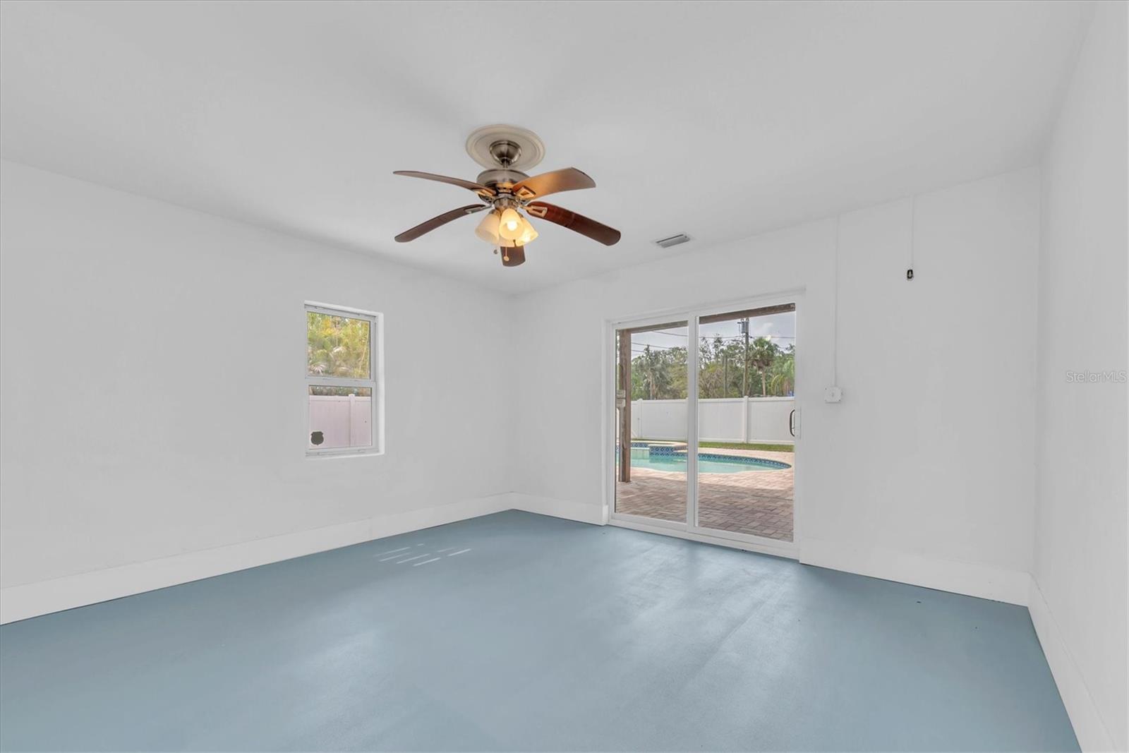 Image 29 of 47 For 2807 57th Street S