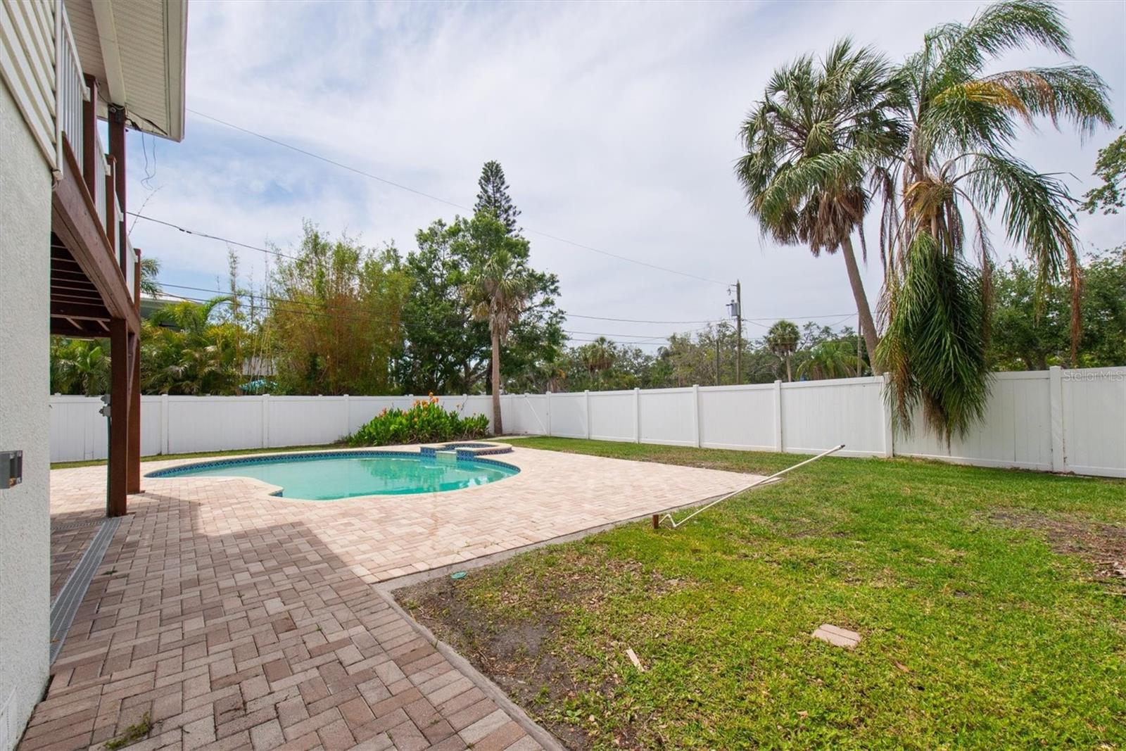 Image 34 of 47 For 2807 57th Street S