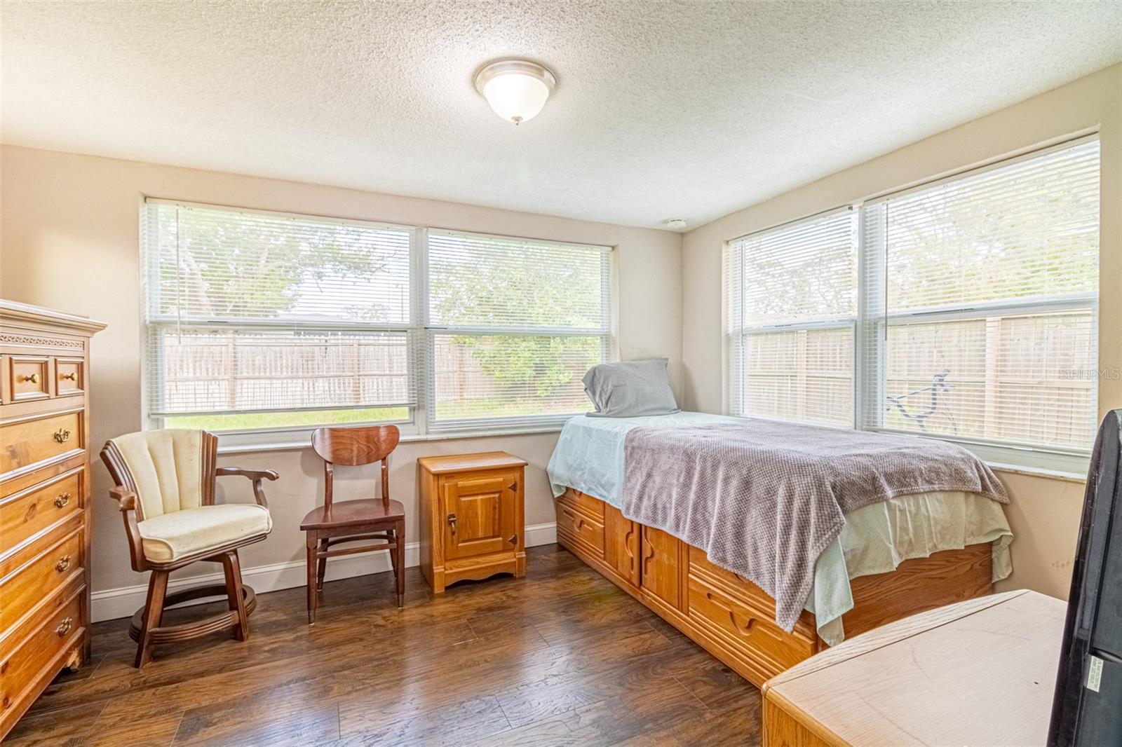 Listing photo id 9 for 9020 Gray Fox Lane