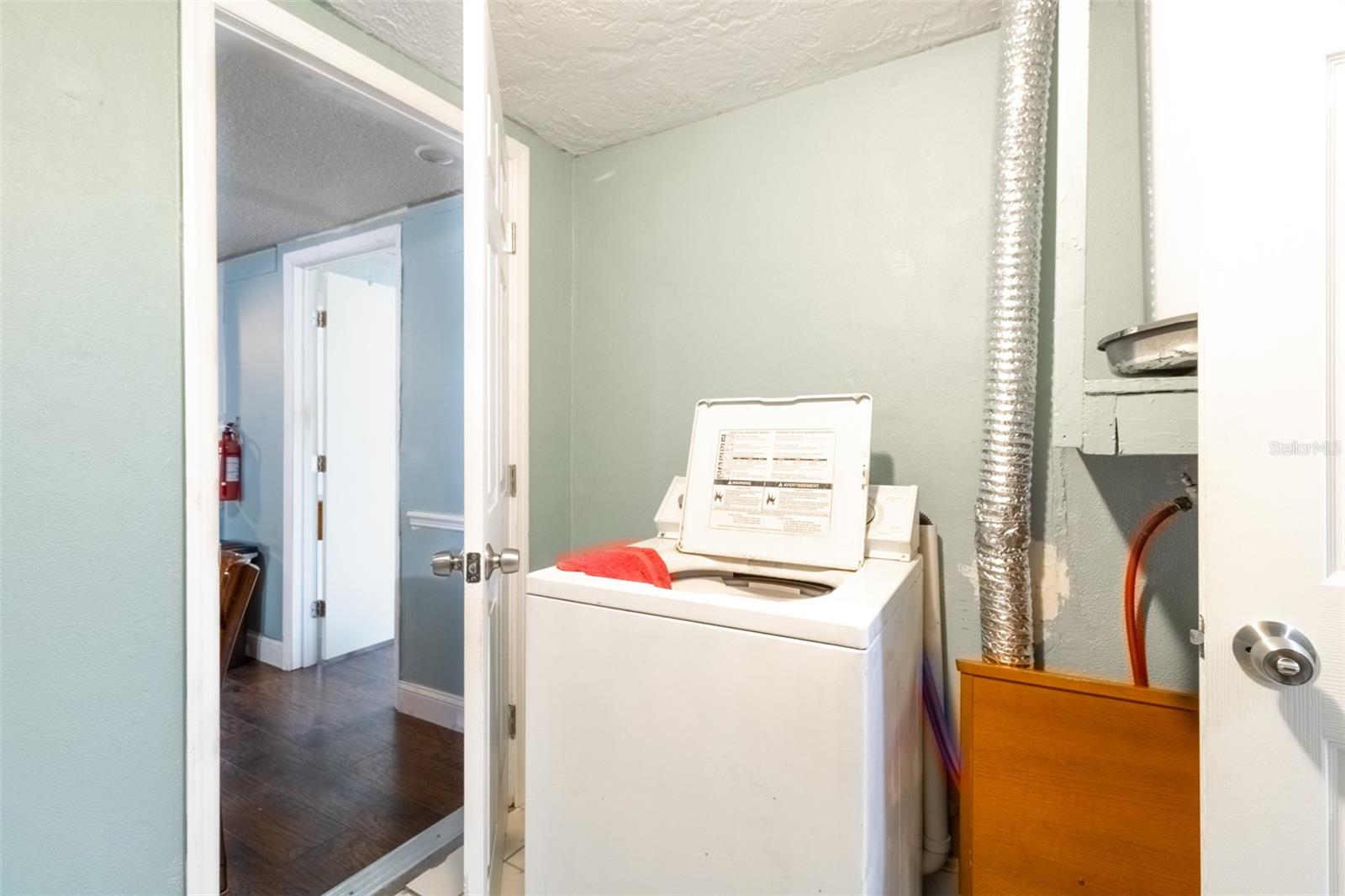 Listing photo id 19 for 9020 Gray Fox Lane