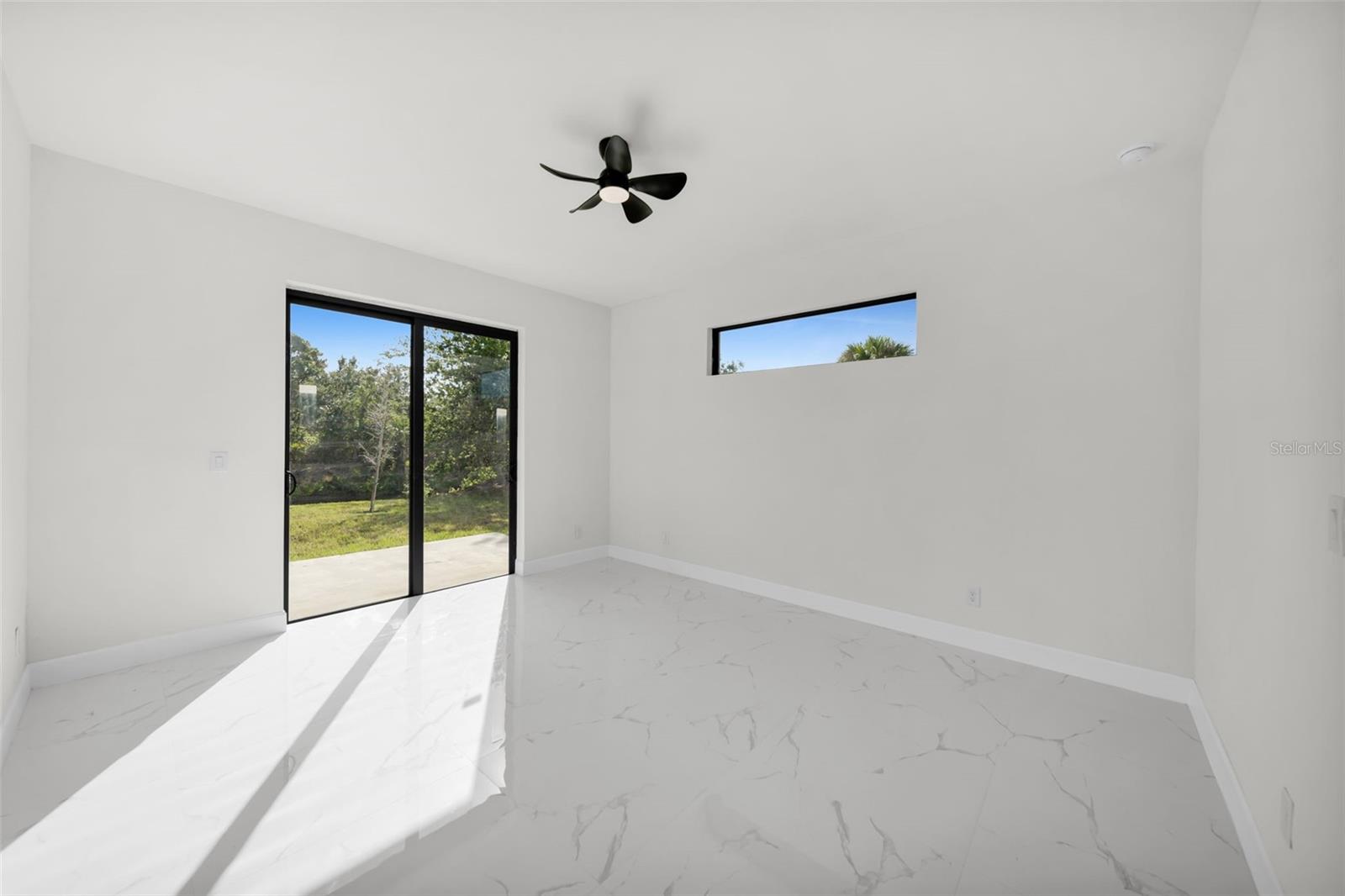 Image 21 of 34 For 7054 Rosemont Drive