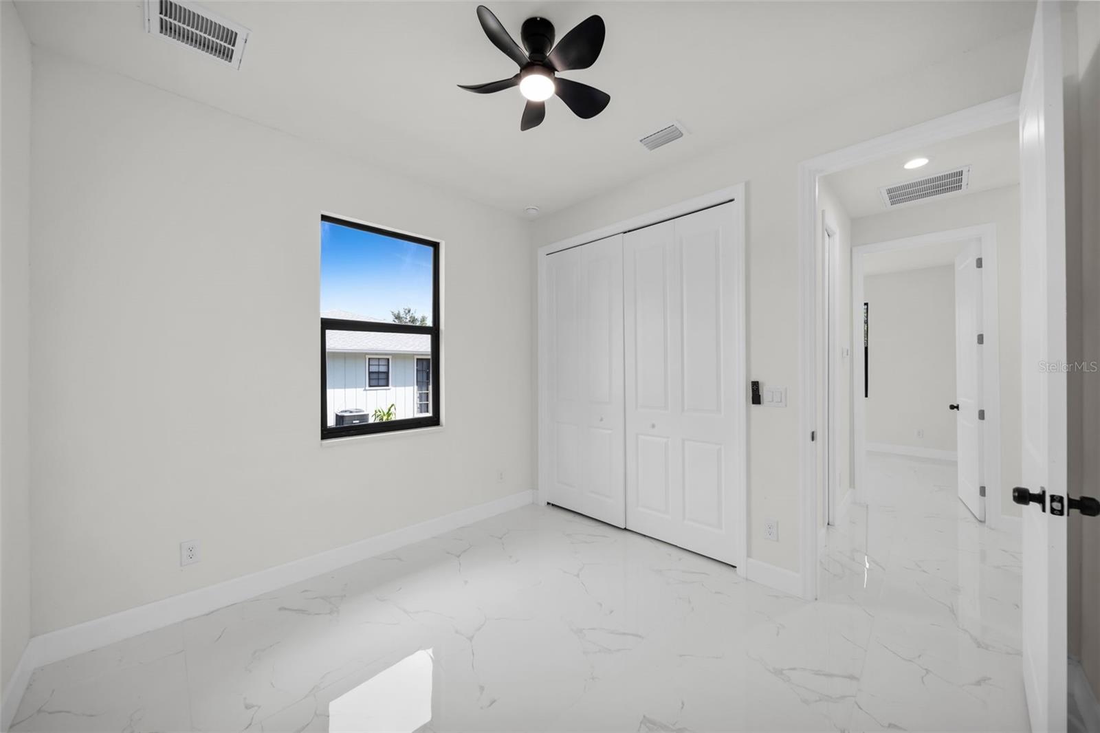 Image 29 of 34 For 7054 Rosemont Drive